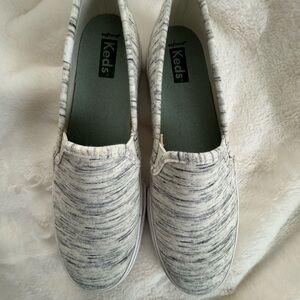 Keds Gray and White Slip-On Shoes
